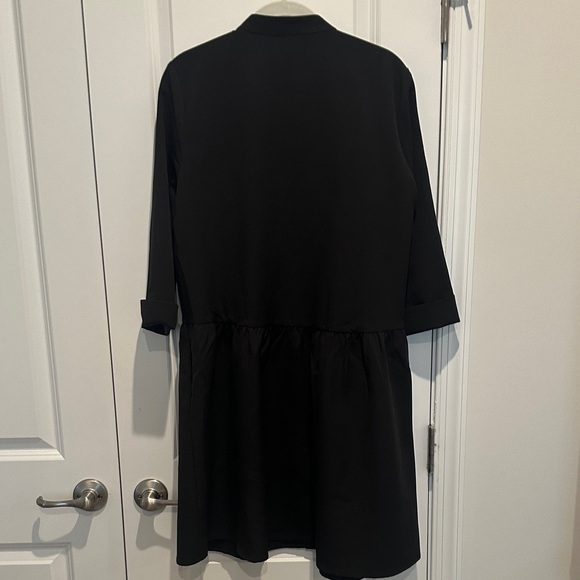 Tuckernuck Black Stretch Crepe Royal Shirt Dress - Picture 5 of 6